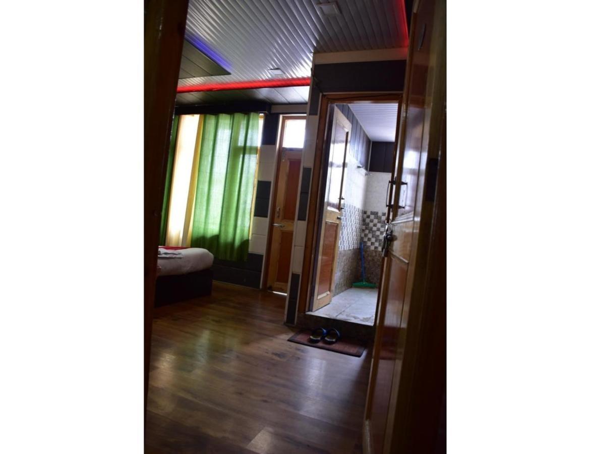 Hotel Peak View, Lahaul Sissu Eksteriør bilde
