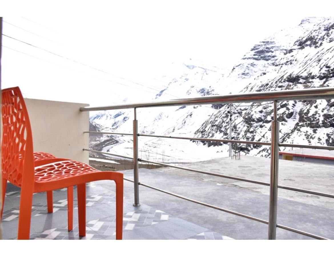 Hotel Peak View, Lahaul Sissu Eksteriør bilde